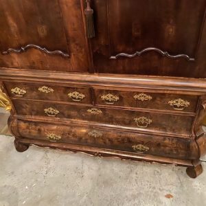 Hollands kabinet lades