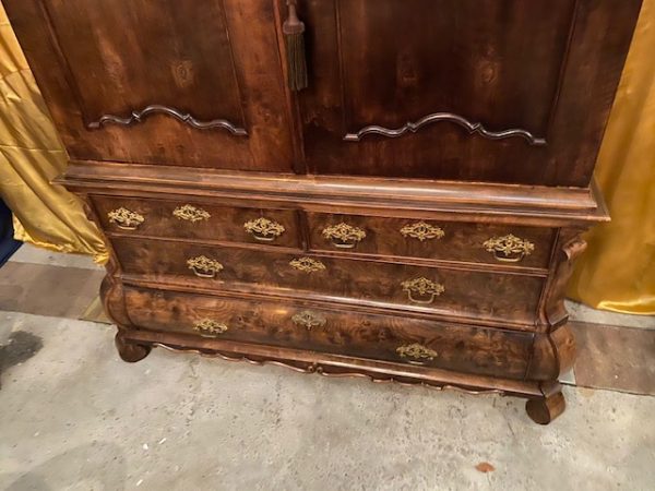 Hollands kabinet lades